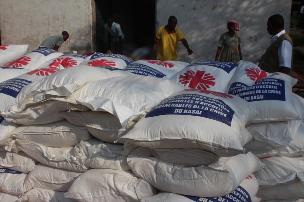 18Tshikapa02015136-81a