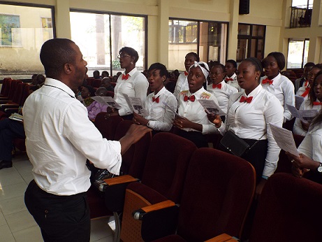 La Chorale Boboto de Saint Alphonse (Matete) intervenant au cours de l'Eucharistie