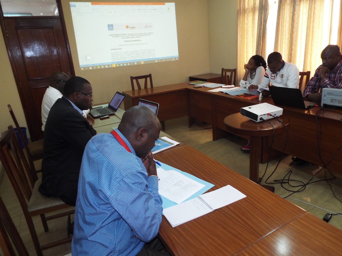 L’atelier a été marqué par des échanges intéressants, en présence du Référent DIRO (en chemise claire).