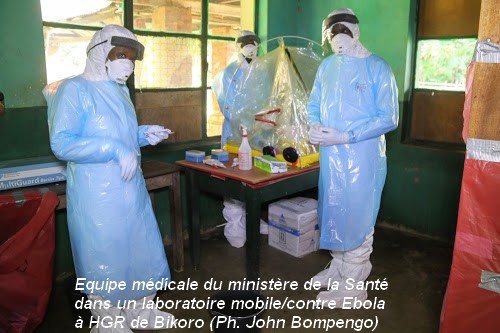 Ebola-dans-centre-de-traitement-985