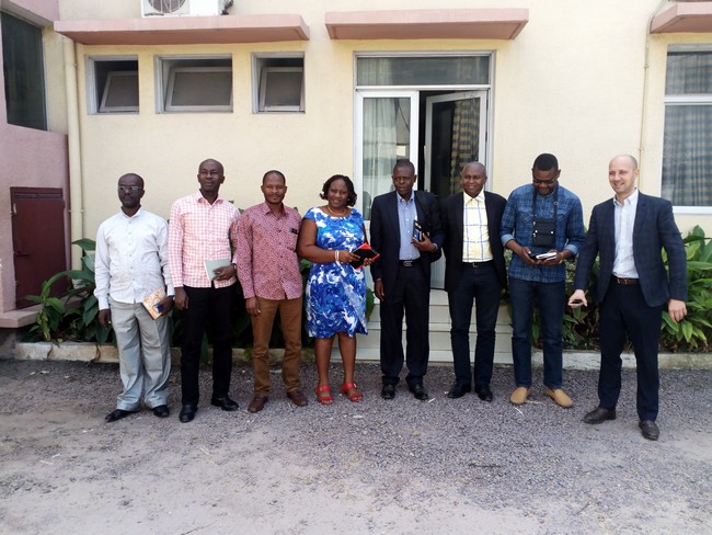 Photo de famille des Partenaires techniques et financiers du projet (FBMG, Caritas, SANRU)