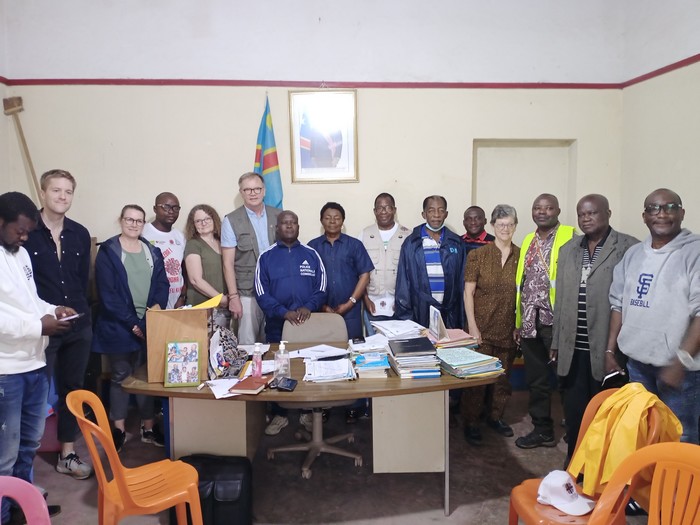 L'Ambassadeur de Norvège chez l'AT a.i. de Kasangulu