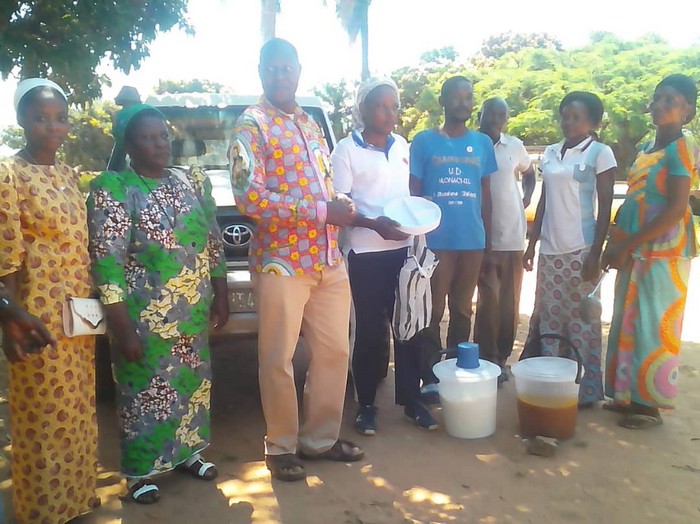 Kilwa-Kasenga-nourriture-aux-prisonniers-c3f