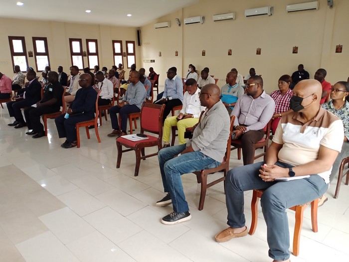 Recollection-Avril-2022_salle-e04