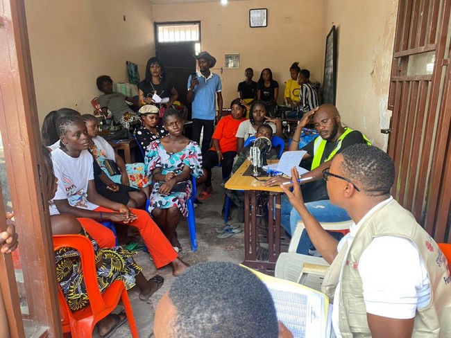 Bana_Mpe_Bilenge_Centre_coupe_et_couture-5f3