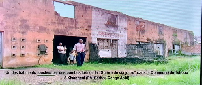 Kisangani_ bloc des maisons touché par des bombes lors de la guerre de 6 jours