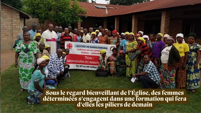 Formation_des_Mamans_Catholiques_a_Dungu-Doruma-ff6