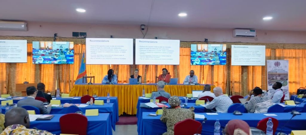 Table_Ronde_1ere_Journee-135